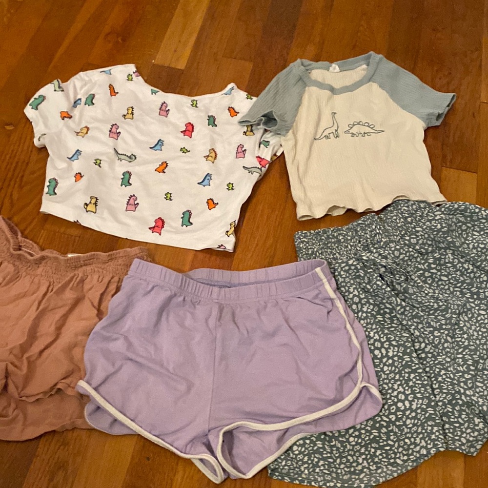 Two shirts 3 shorts